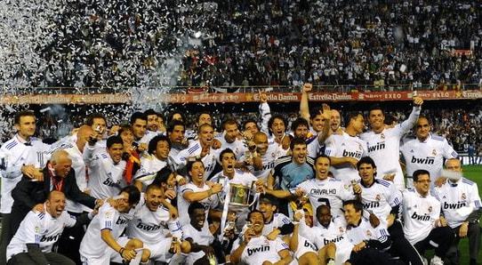 曼联方面显 曼联方面显