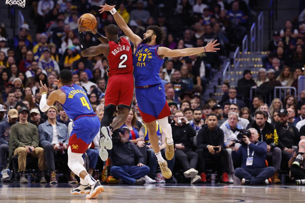 迎回锋线杀 迎回锋线杀